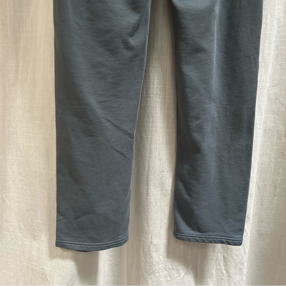 Abercrombie Soft AF blue relaxed embossed sweatpants size medium - Picture 10 of 13